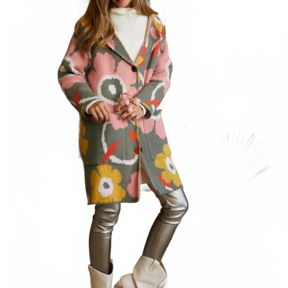 DAVI & DANI Sweaters - NEW DAVI & DANI printed button down cardigan in multi